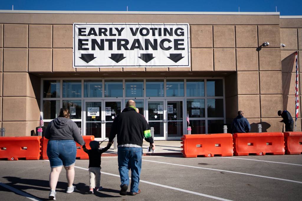 Early Voting Declines Sharply: Troubling Signs for Democrats