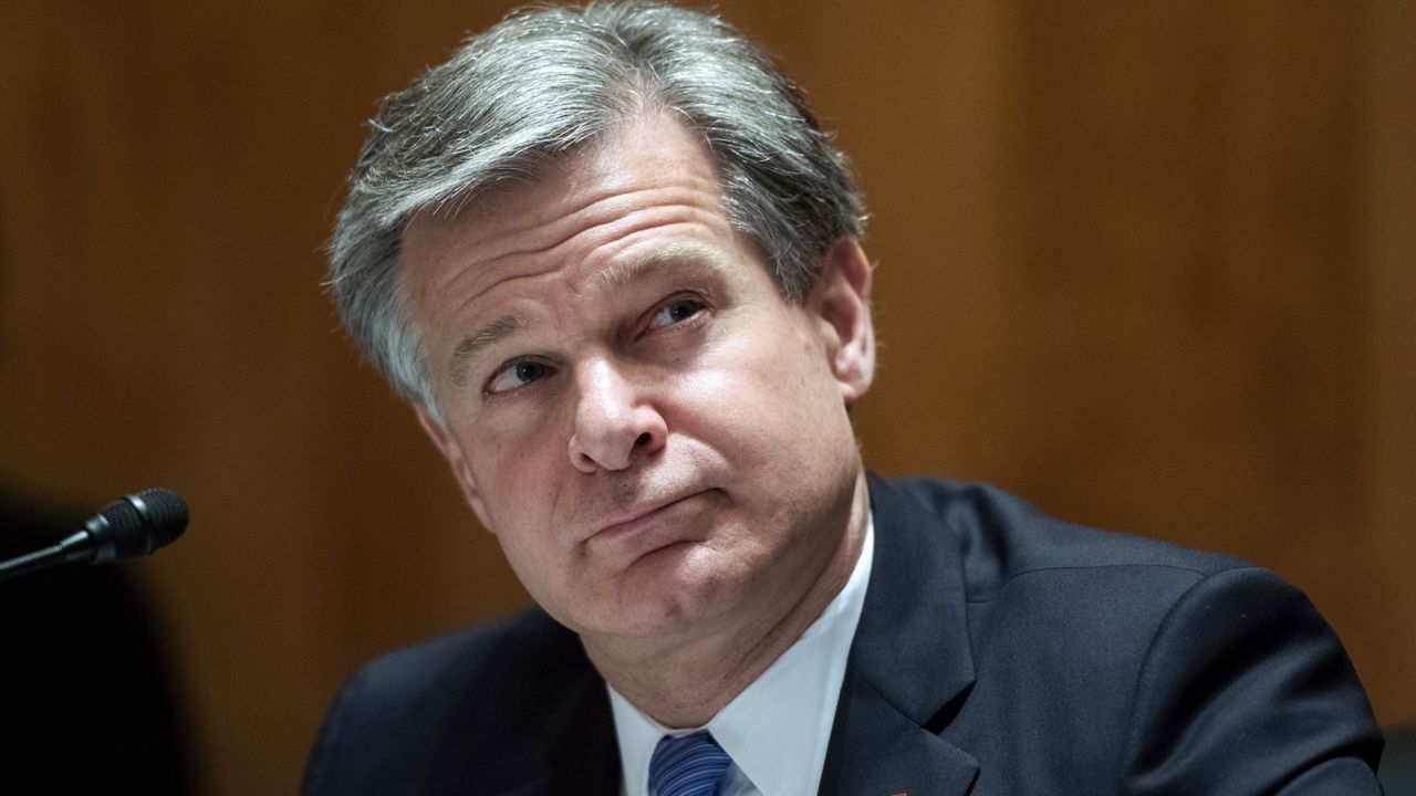 GOP Senator Praises FBI Director Wray, Expresses Satisfaction with His Job Performance